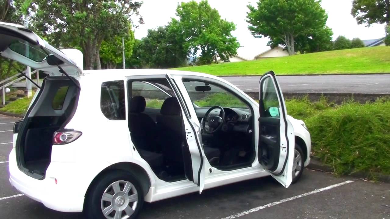 Mazda DEMIO 1.3L AUTO 2006