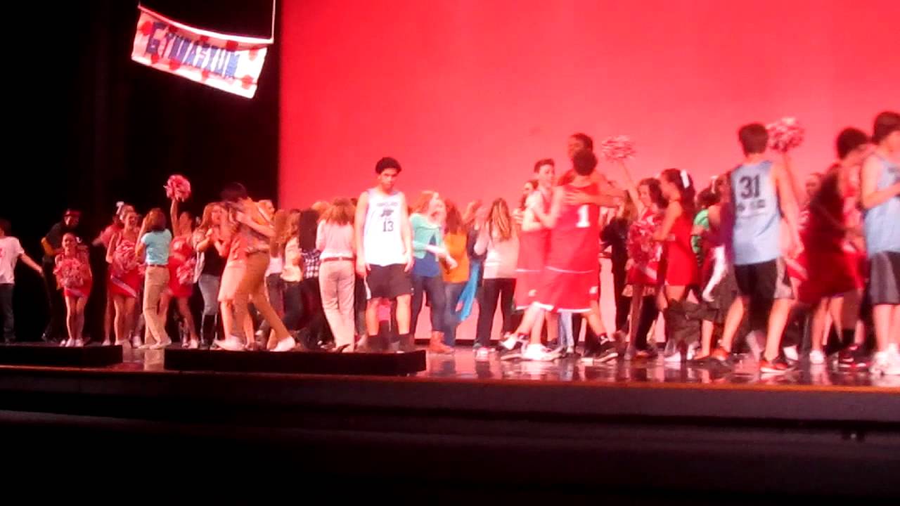 we're all in this together - High School Musical