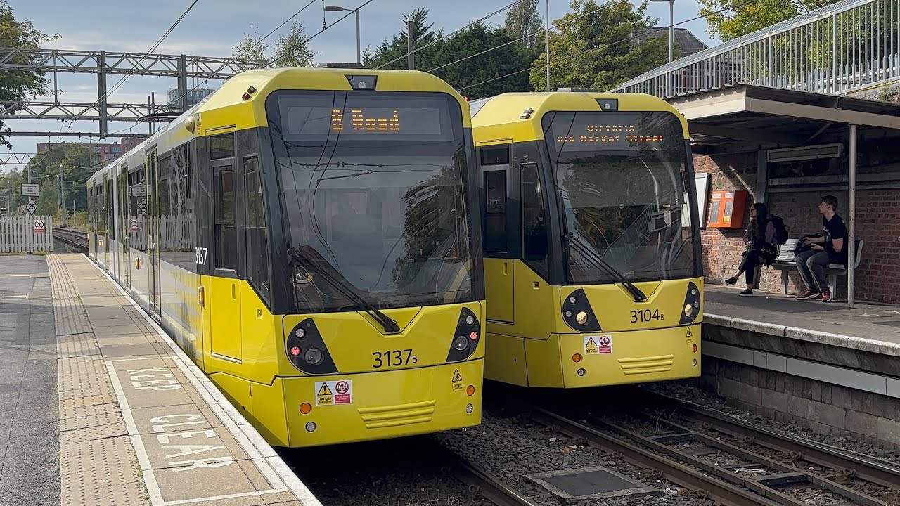 Tram-Spotting At Trafford Bar (2/10/25) | Manchester MetroLink (4K)