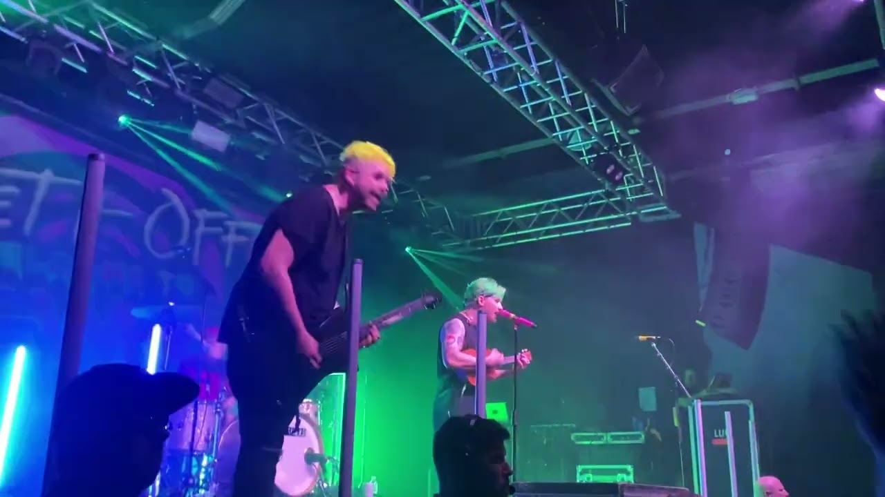 Set It Off - Bad Guy - Leeds University Union