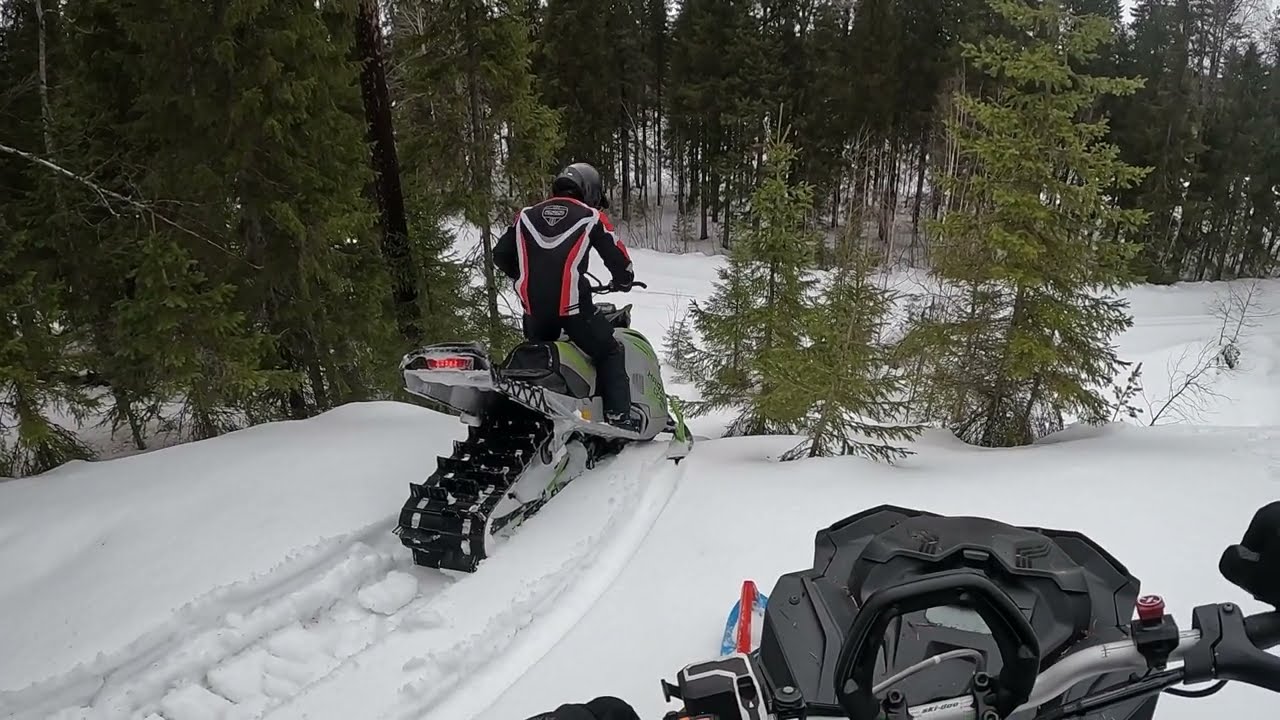 Some Hilllclimbs | Lynx boondocker RE 3700 shorty