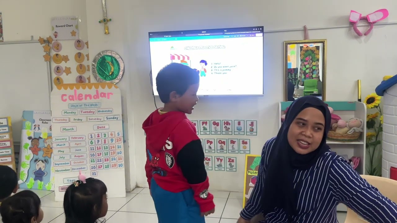 Gemes! Anak Preschool Promosi Produk di Business Day