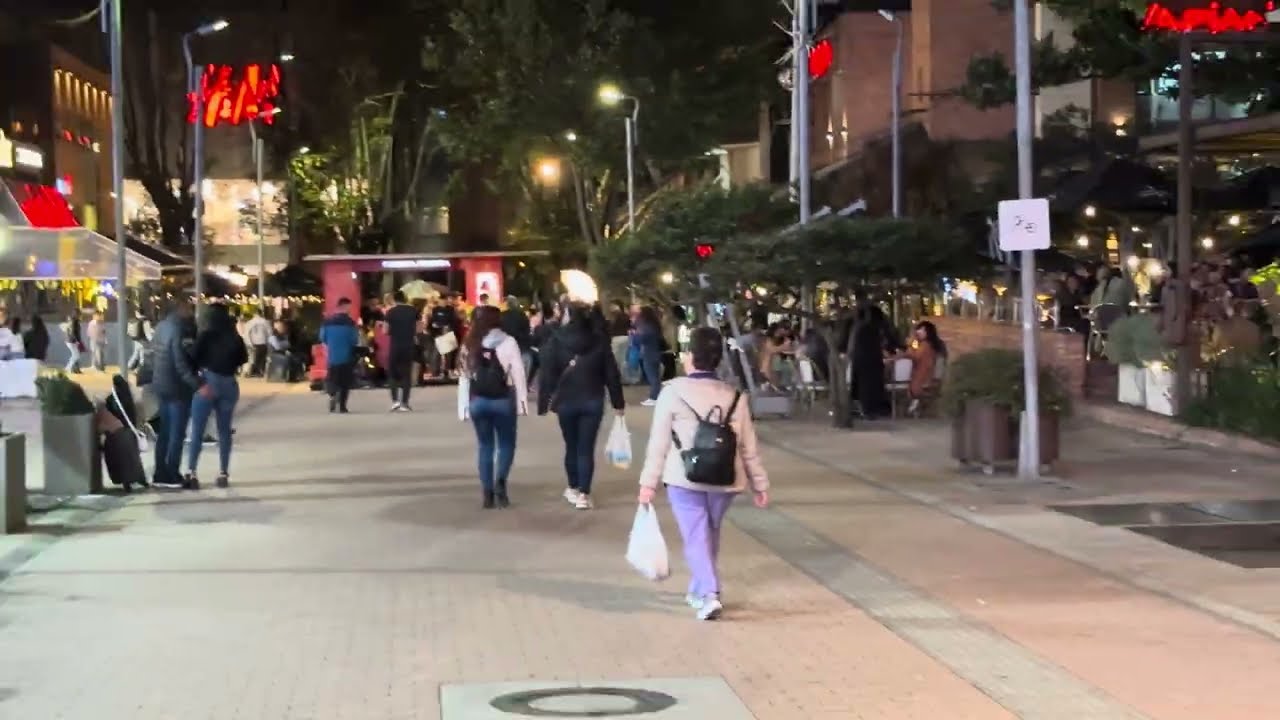 BOGOT&Aacute; 🇨🇴 parece EUROPA: Un d&iacute;a en la Zona Rosa 