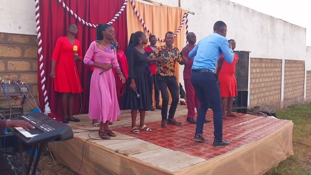 worship live