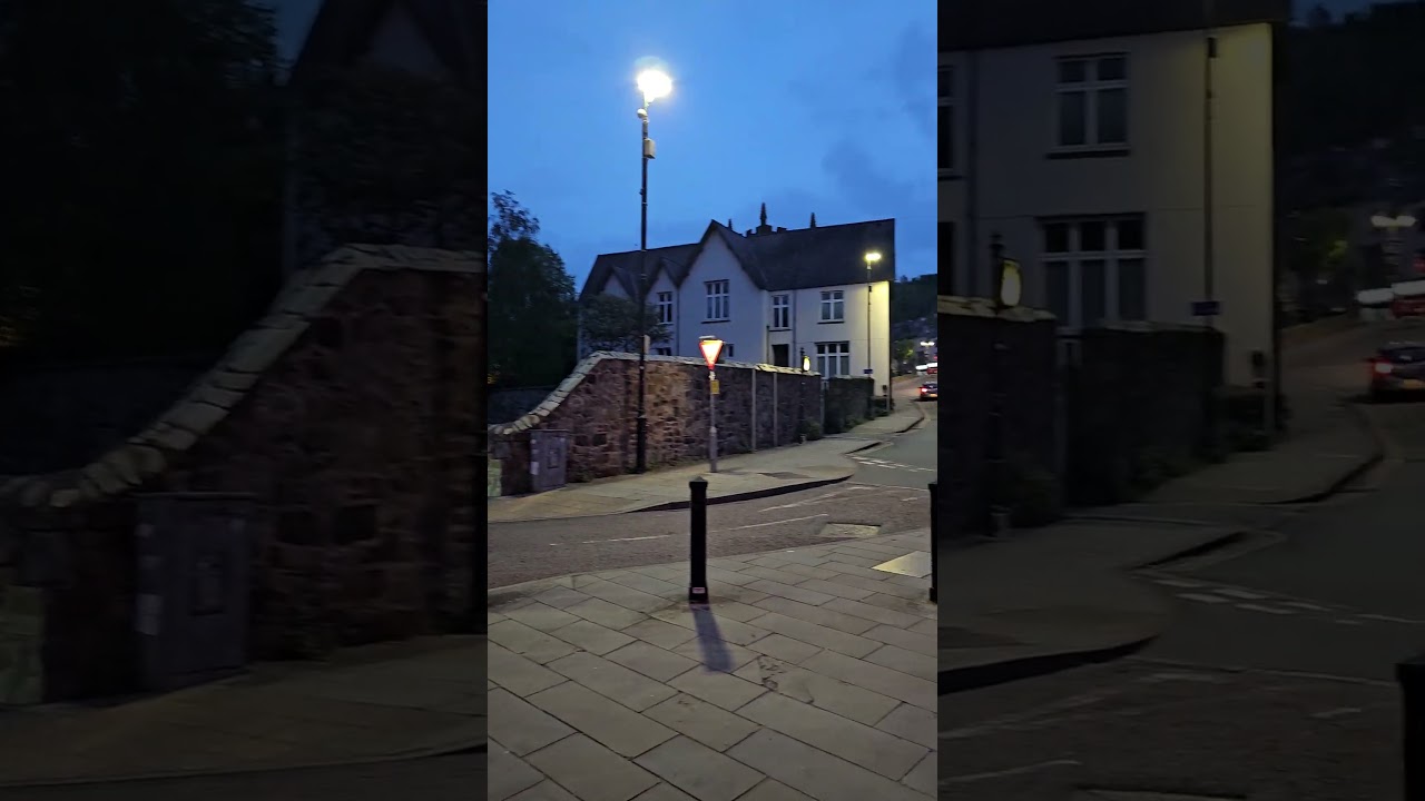 Bangor University@ 9.30 pm l Passionate walks