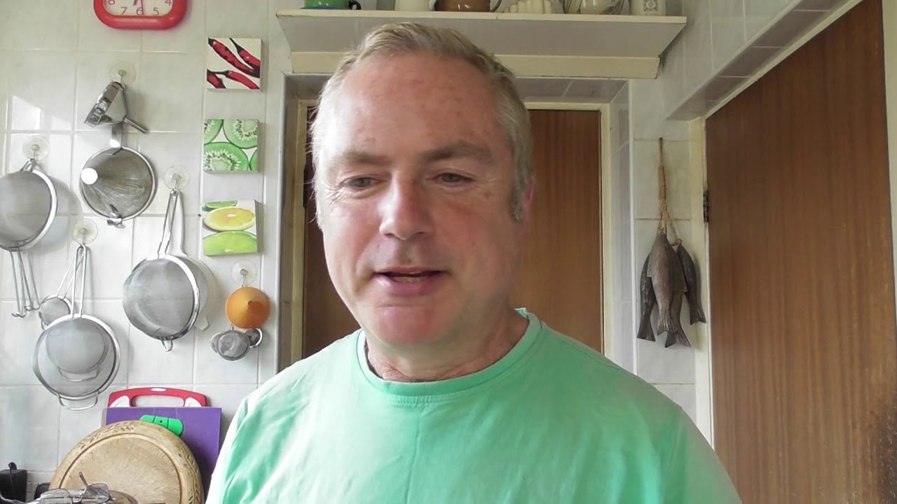 How to make pear chutney
