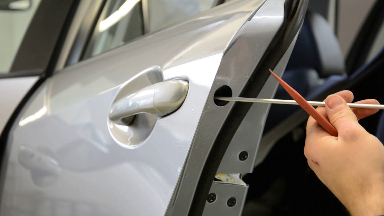 Door handle removal Mazda 3