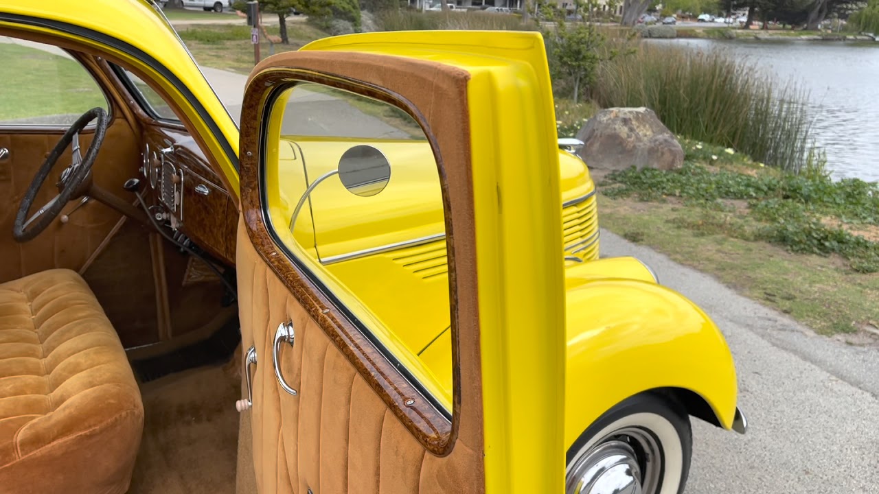 1938 FORD SEDAN AT DODI AUTO SALES