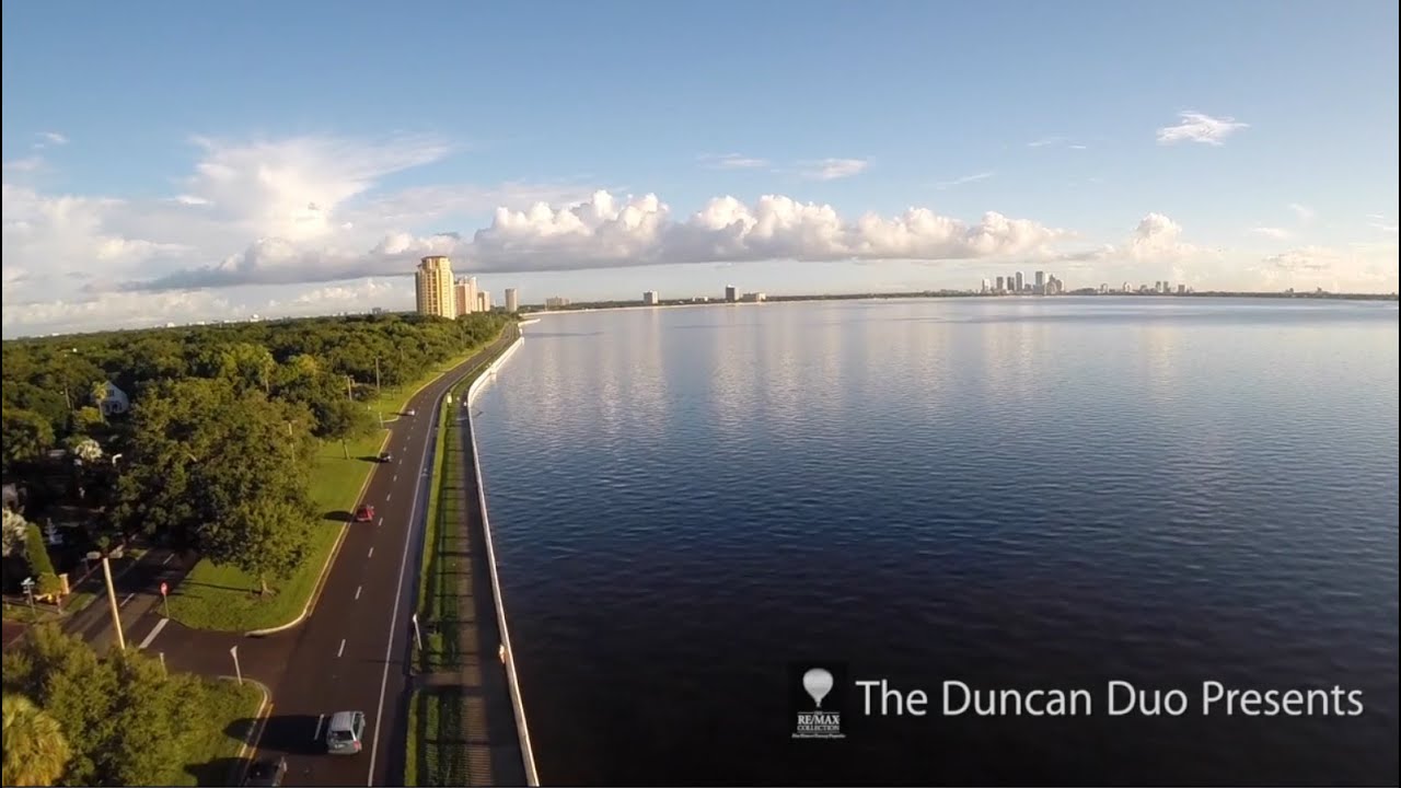 South Tampa #1 Real Estate Agent Home Tour Video 'HomeBody' film of Luxury Home 3305 W Vasconia St