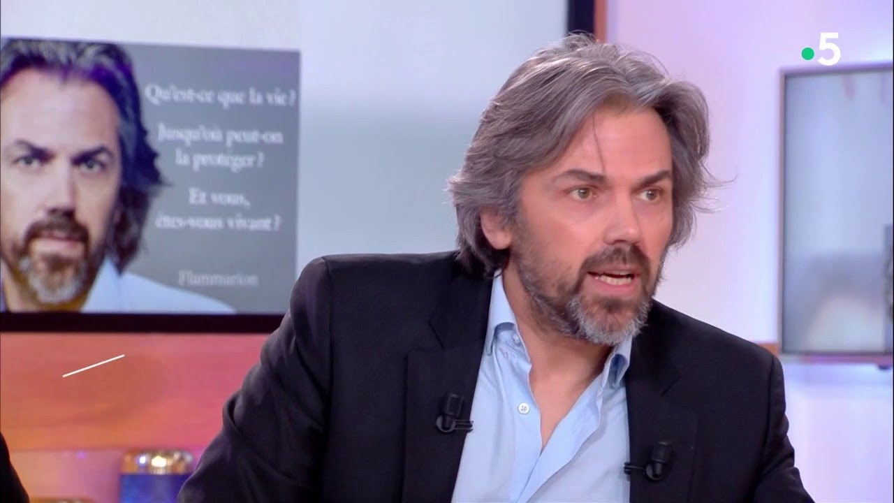 Aymeric Caron : sa guerre contre la viande - C l’hebdo - 17/11/2018