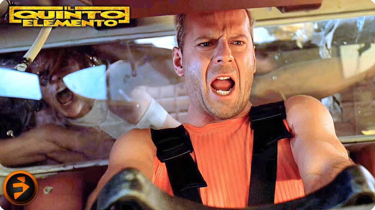IL QUINTO ELEMENTO | In fuga con il Taxi (Clip ITA) con Bruce Willis e Milla Jovovich