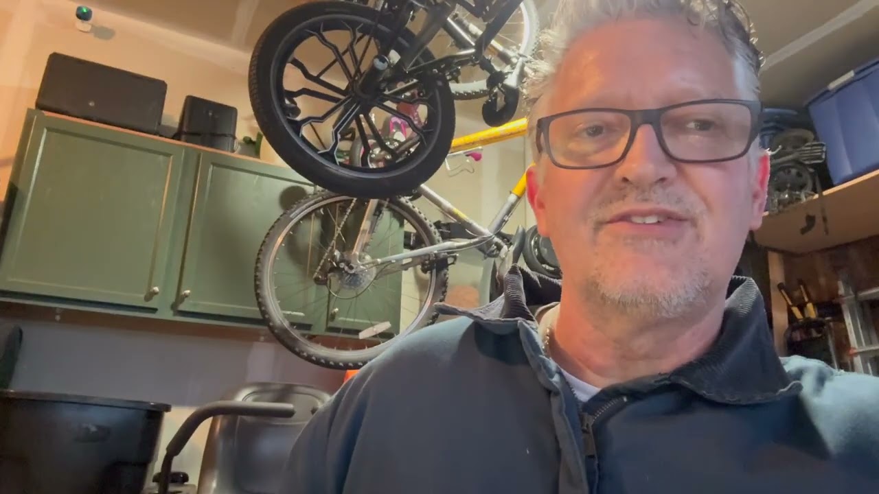 2010 Chevy Cobalt FRONT Strut Replacement
