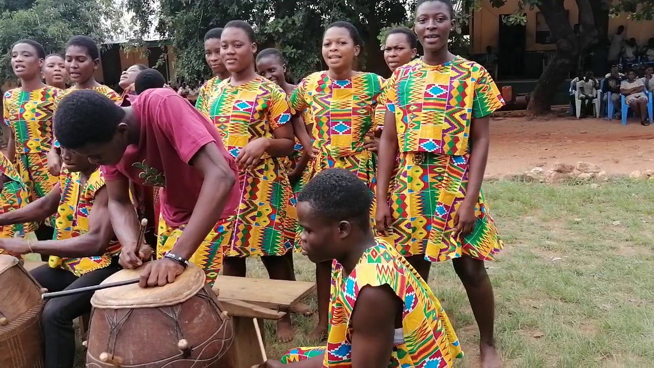 Yilo krobo senior high school culture group performance at 1st years Orentations 2019
