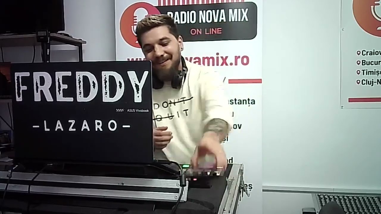 DJ Freddy Lazaro Live la Radio Nova Mix Christmas Party 2025