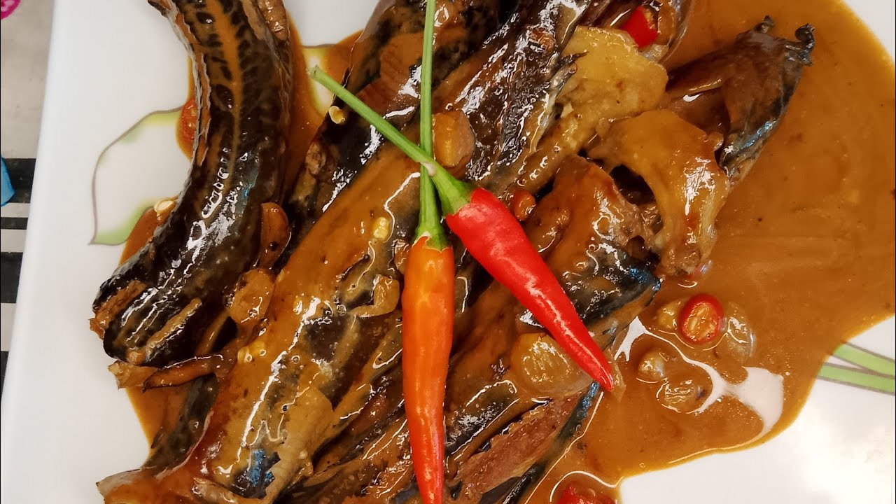 Adobo sa gata na native  hito (catfish)