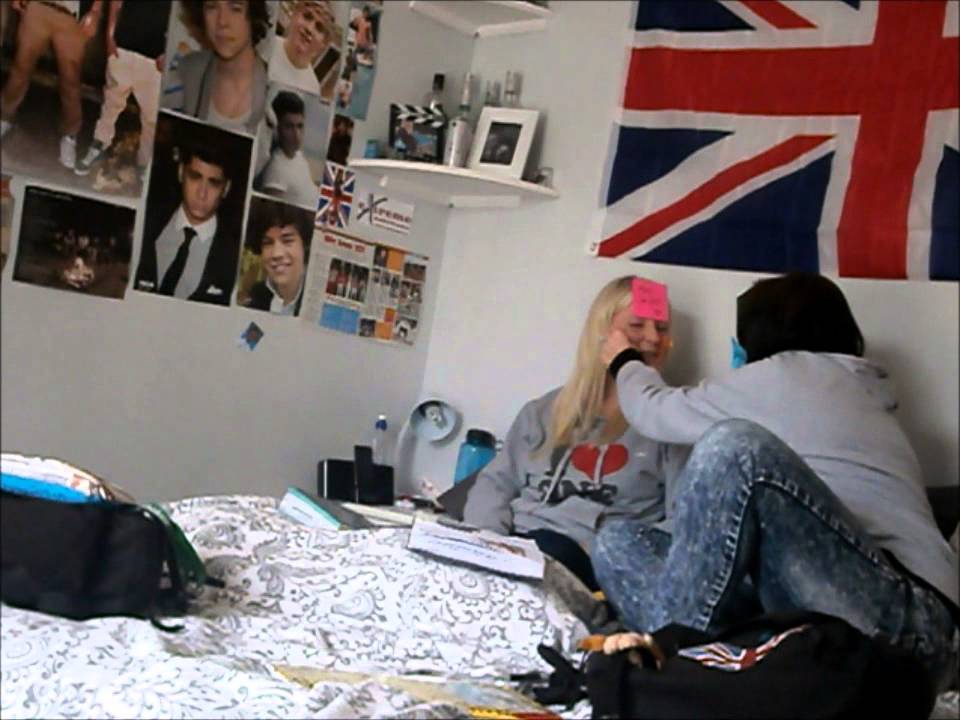 A Day In The Life Of A Directioner ♥
