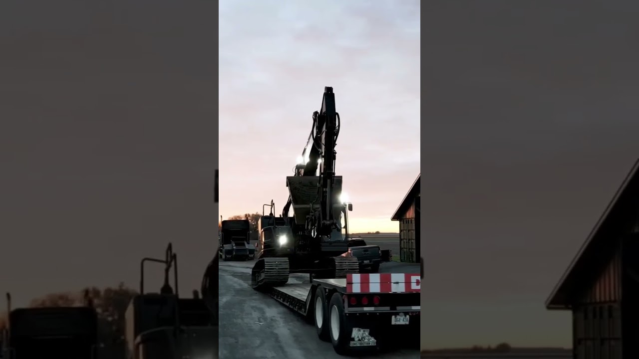 Can't beat a black CAT 🐈&zwj;⬛ 🎥: @kwc2000 #asphalt #construction