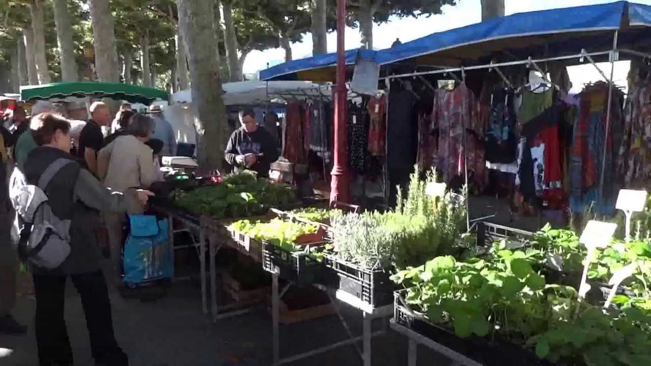 Mercado semanal de Saint-Girons (sábado) (Ariège: France)