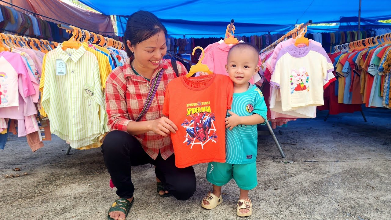 Take the children to school, pick vegetables to sell at the market to buy new clothes for the son.