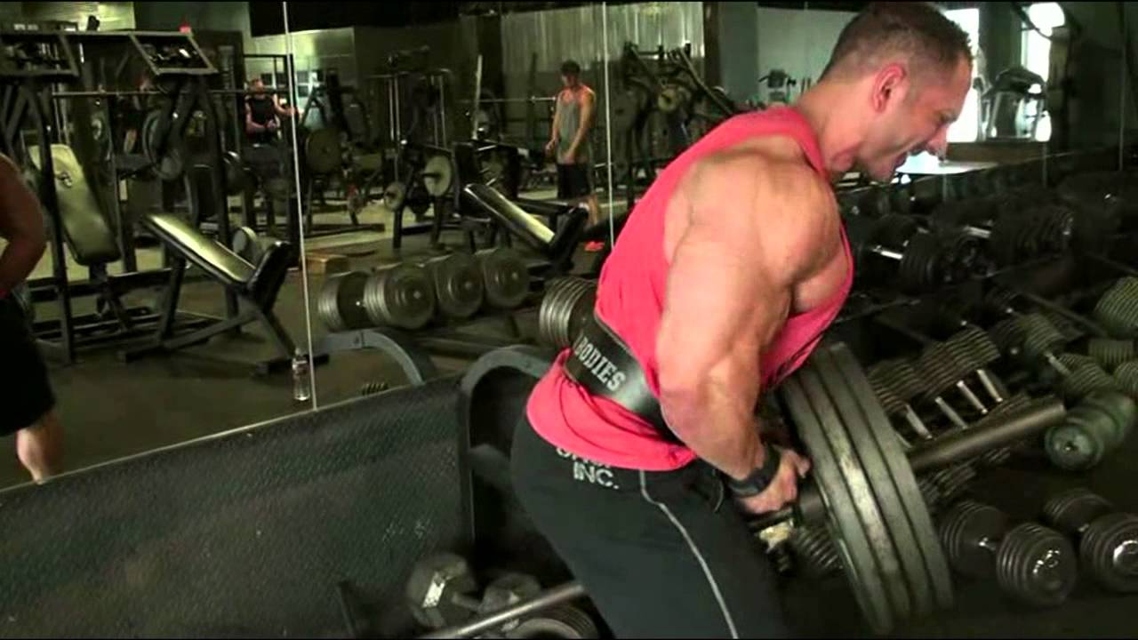 In The Iron Asylum With Armon Adibi -1 week out of 2014 NPC Nationals: Back Attack