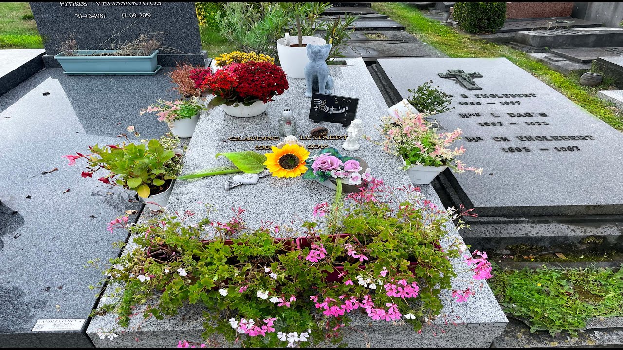 Tombe de MAURANE cimetière d'Auderghem, Bruxelles, Belgique.