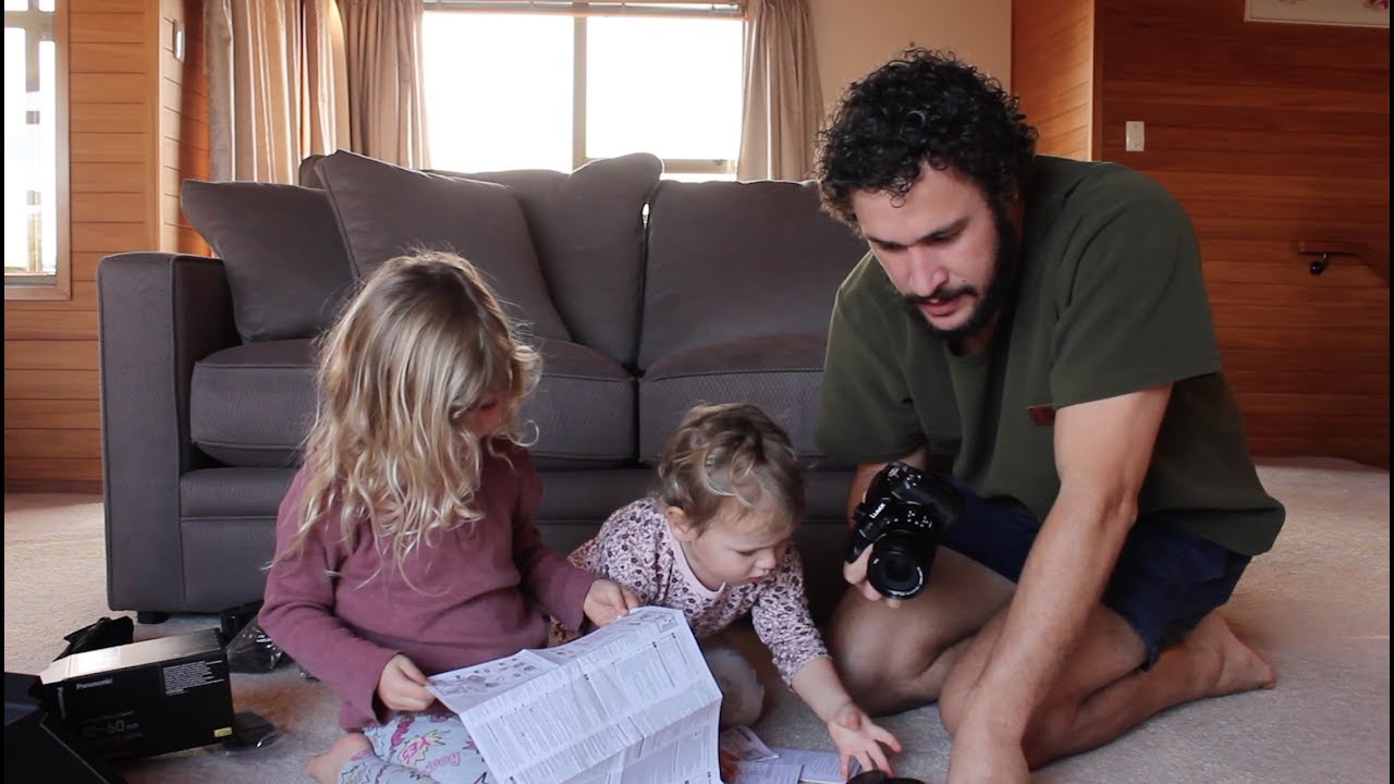 UNBOXING WITH TODDLERS = Bad idea - Vlog 015