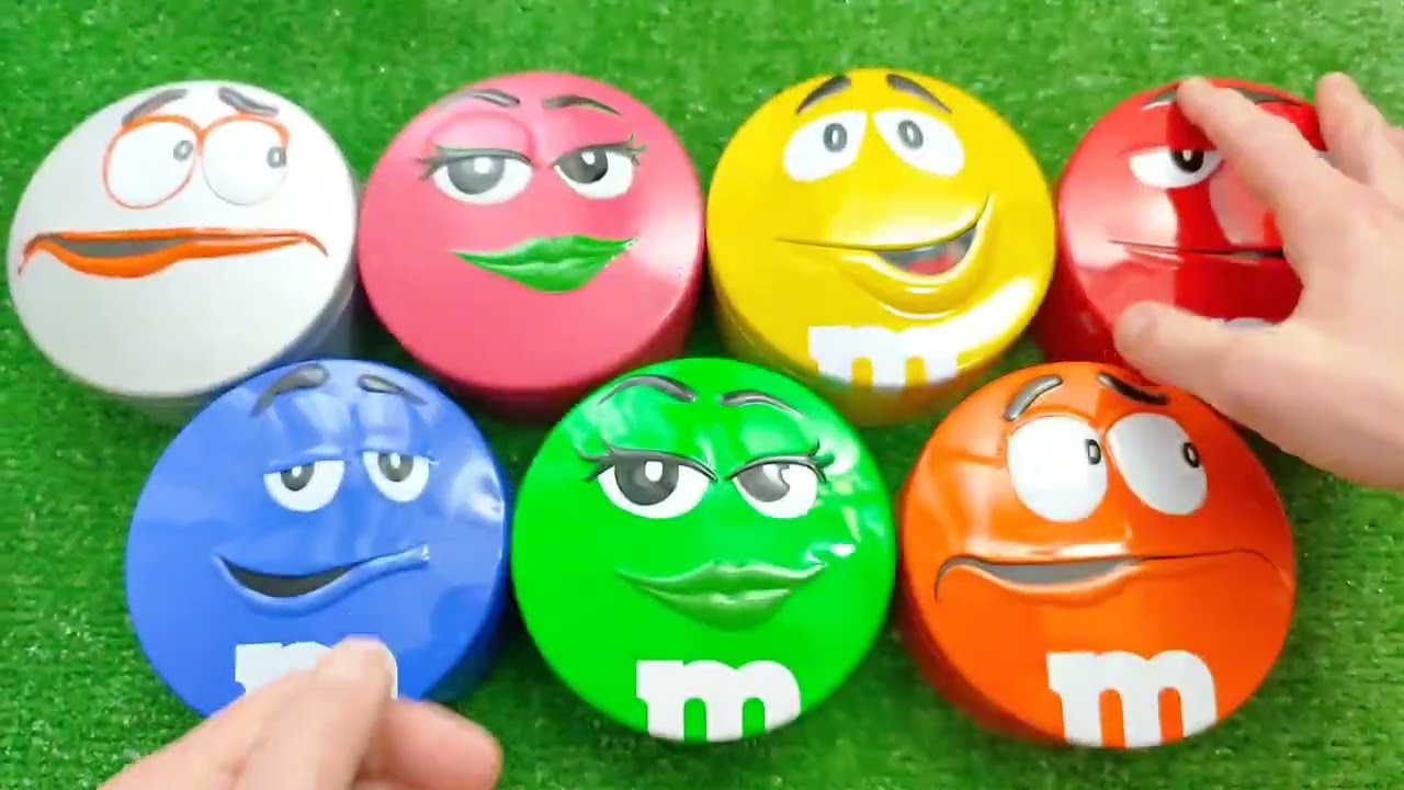 Oddly Satisfying M&M's Candy and Makeup ASMR Compilation / 5 minutes of pure sensory satisfaction