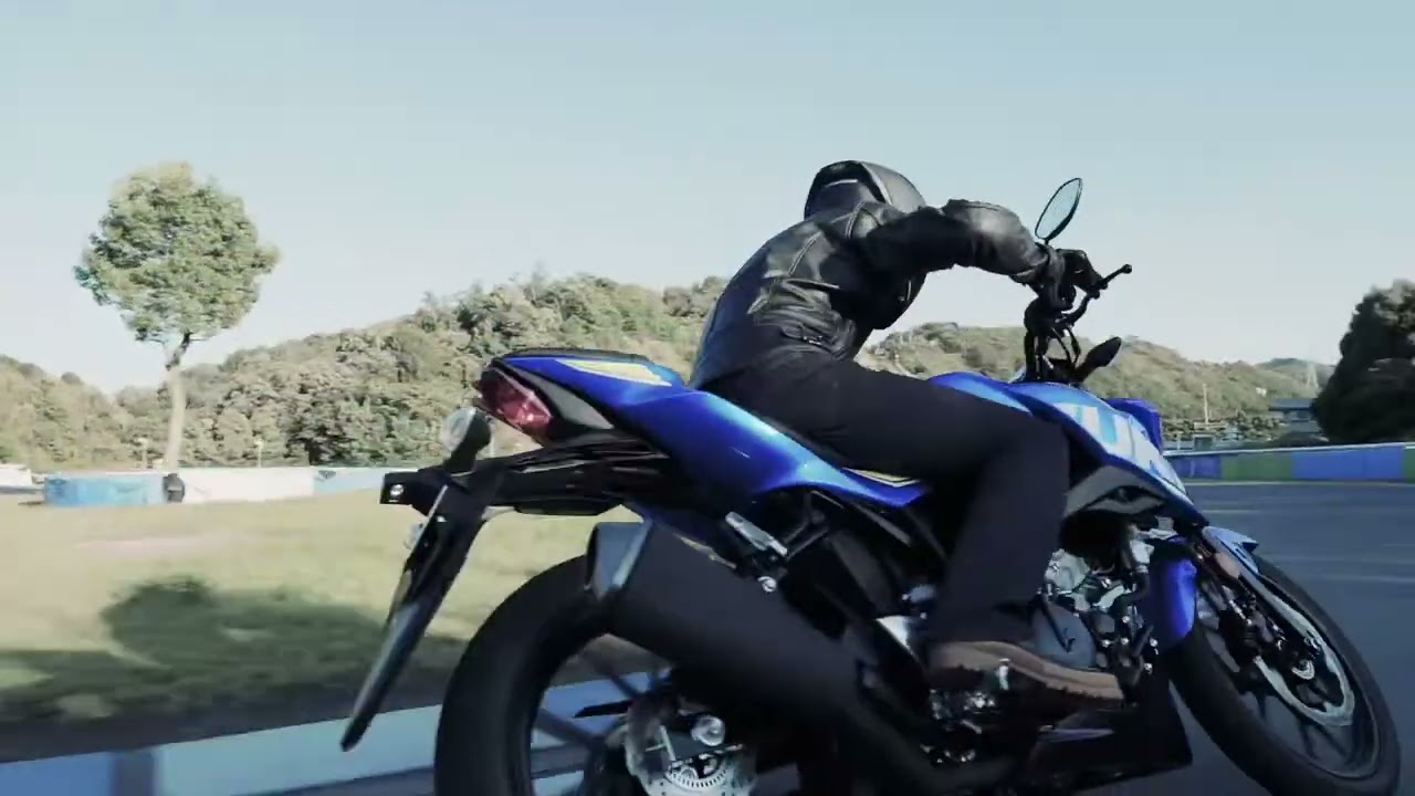 Suzuki GSX-S125 official video.