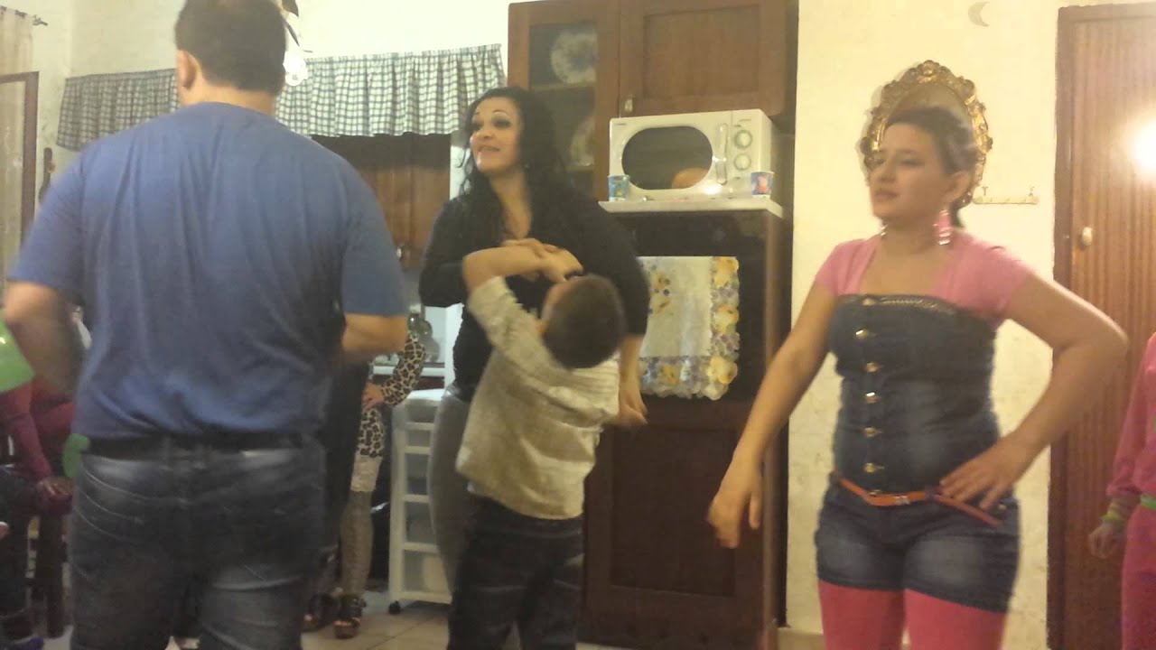 Compleanno di mia figlia Rosy 14-04-2014. .