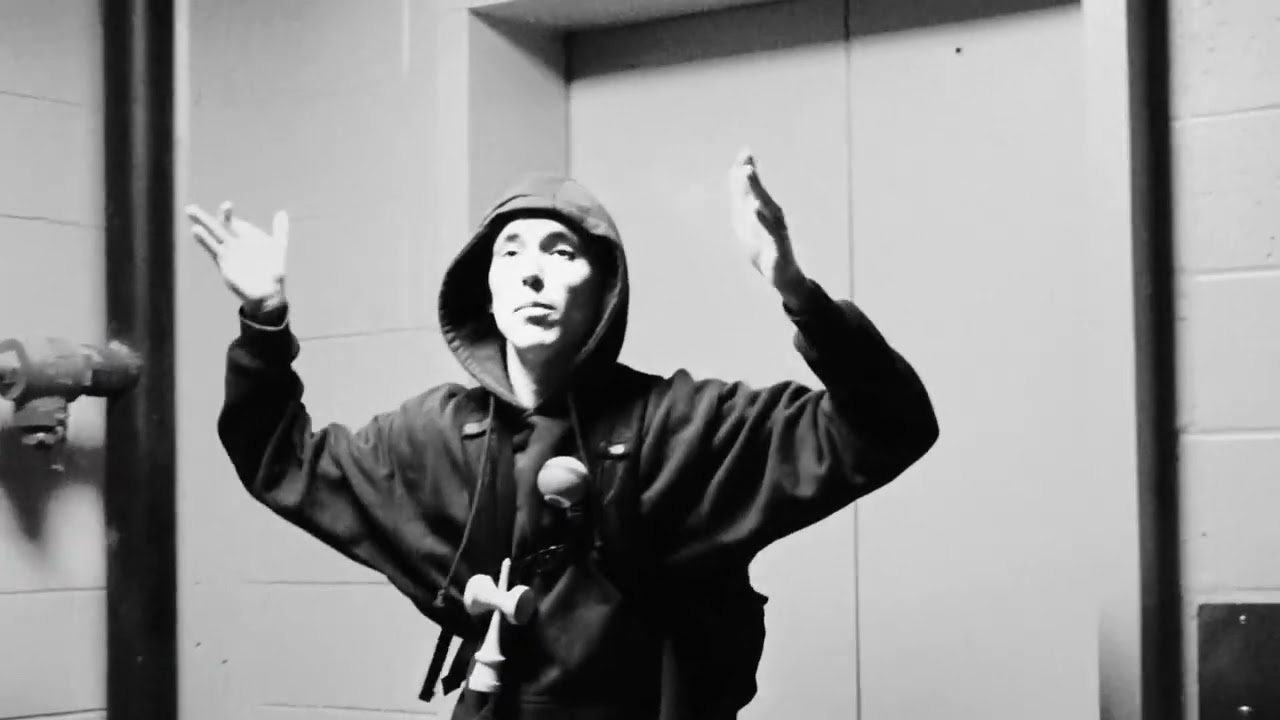 MASNO - &ldquo;SOUNDCLOUD RAP SONG&rdquo; (Official Music Video) 