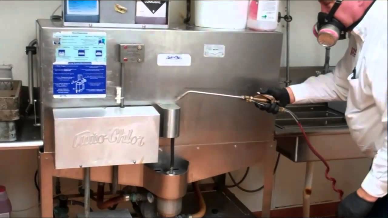 Severe German Cockroach Infestation Controlled with Transport® Mikron™