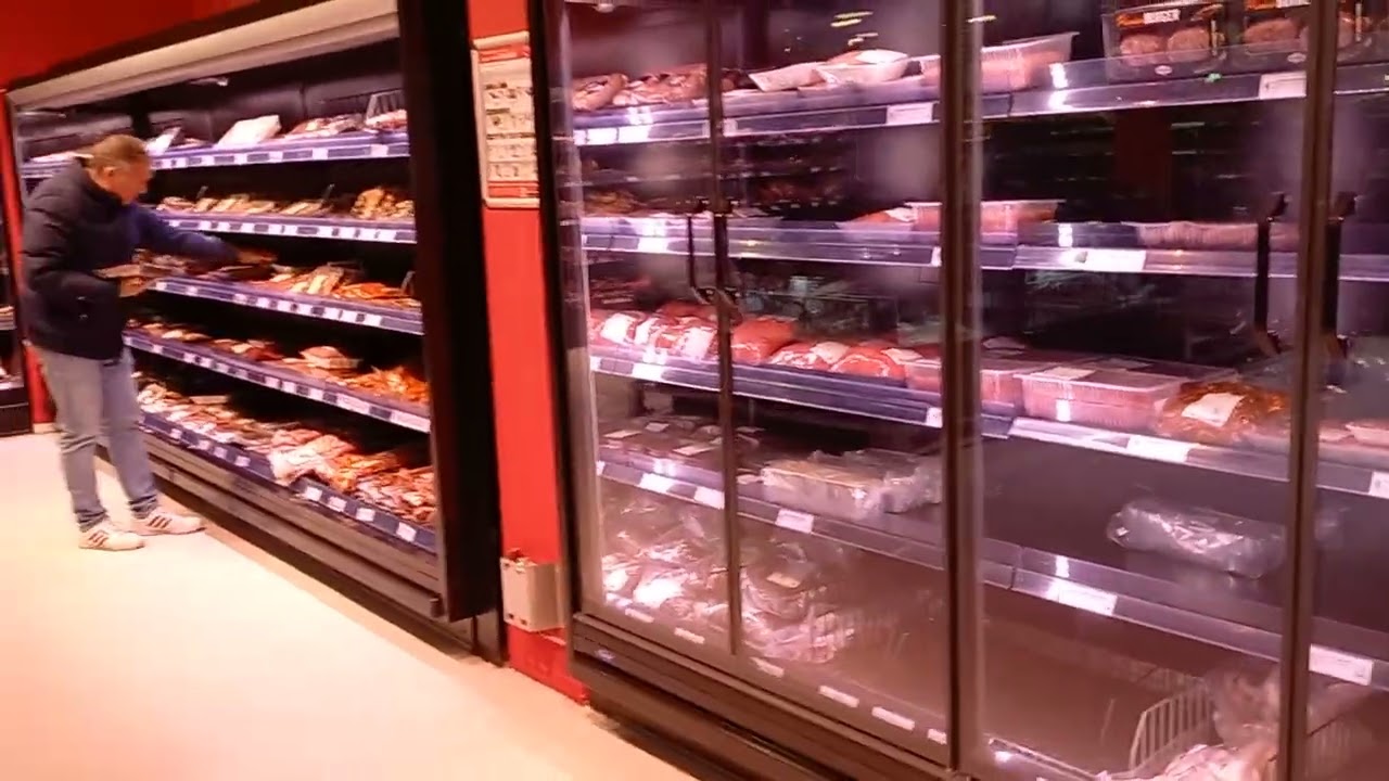 Shopping time in Selgros Germany , enjoy watching no Bad Words 🤗🤗🤗