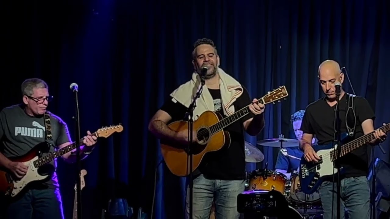 ארבעת האבות - לא עוזב את העיר