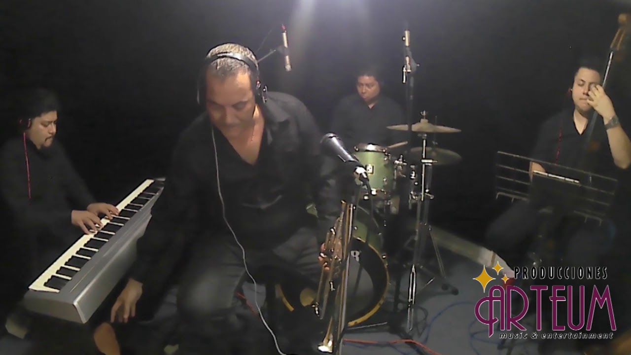 CUARTETO DE JAZZ - CEREZO ROSA