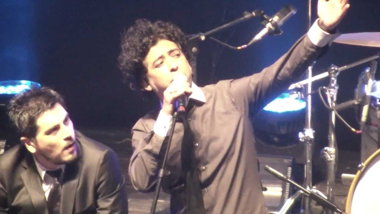 Los Bunkers + Manuel Garcia - Al Final De Este Viaje (Teatro Caupolican 01.09.2011)