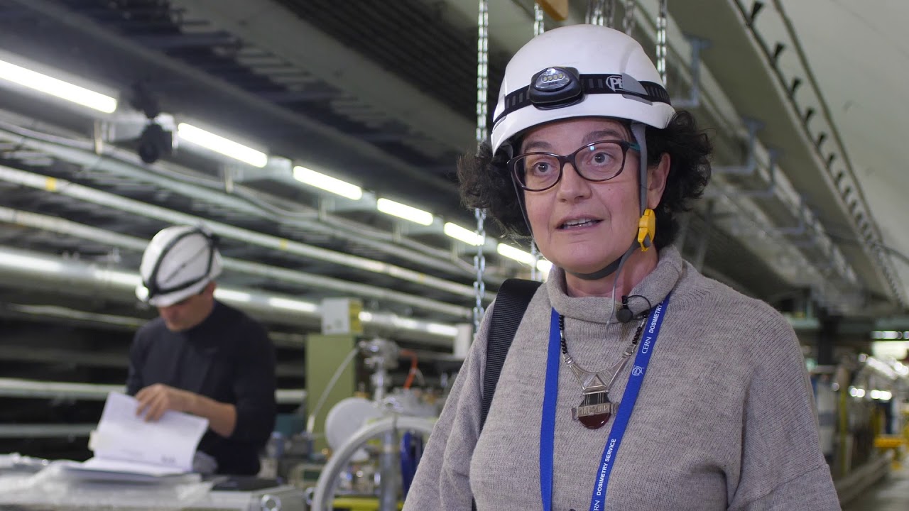 High-Lumi LHC: Crab cavities