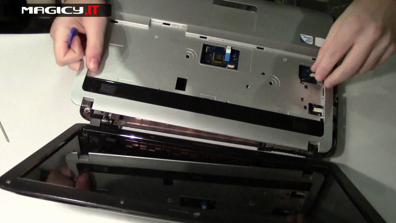 Samsung RV510 Disassembly