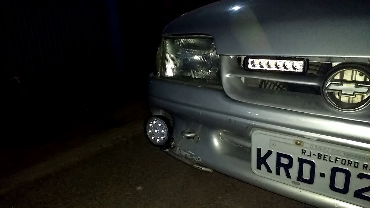 Farol auxiliar de LED no Kadett