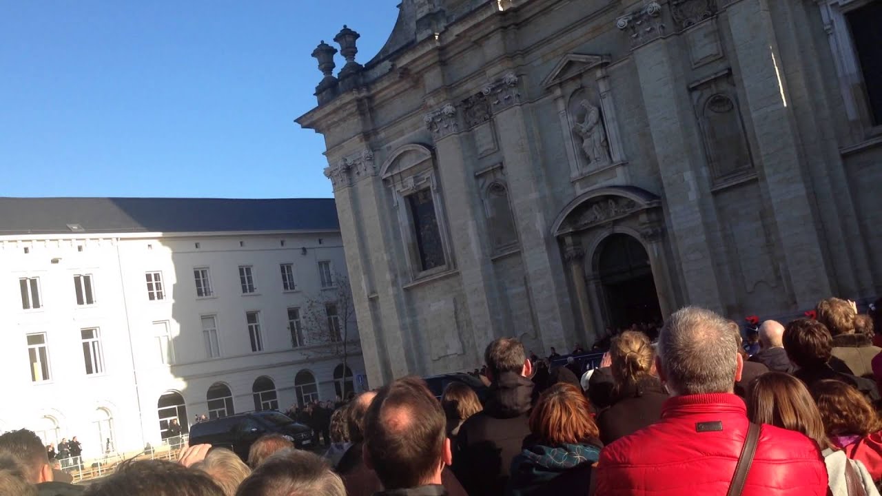 Voske (Luc De Vos) RIP 06/12/2014 begrafenis Sint-Pietersplein Gent