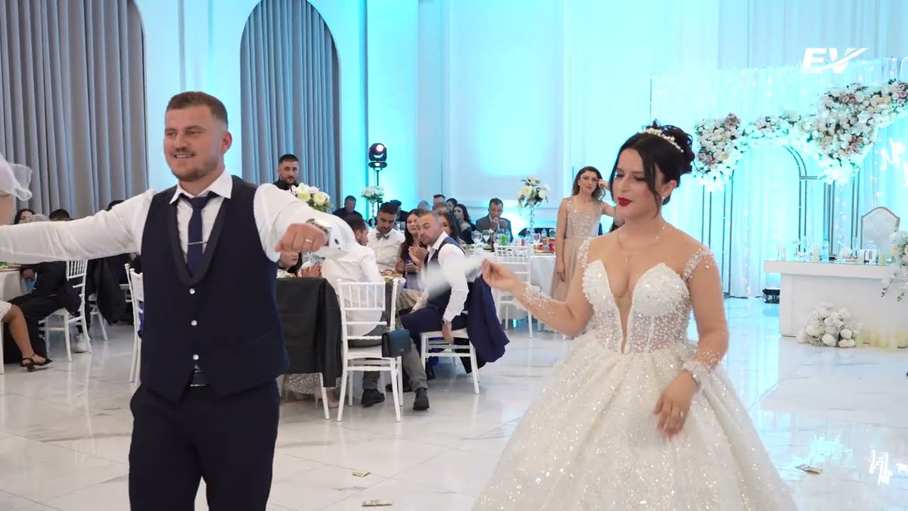 FAMILJA URUÇI HAP DASMEN E DJALIT SIPAS TRADITES SHQIPTARE // ERLIND VAJA PRODUCTION