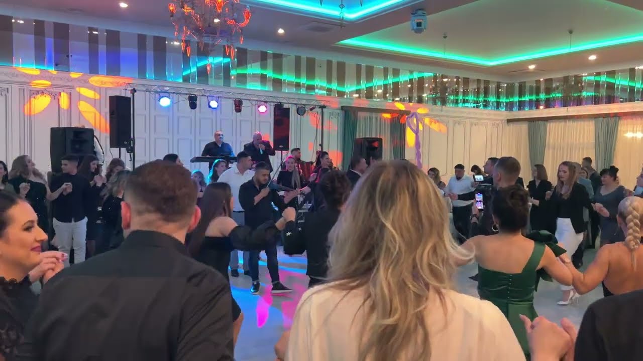 Formatie nunta Ploiesti - Royal Band & Boby de la Valeni - Cel mai nou colaj LIVE de nunta 2024
