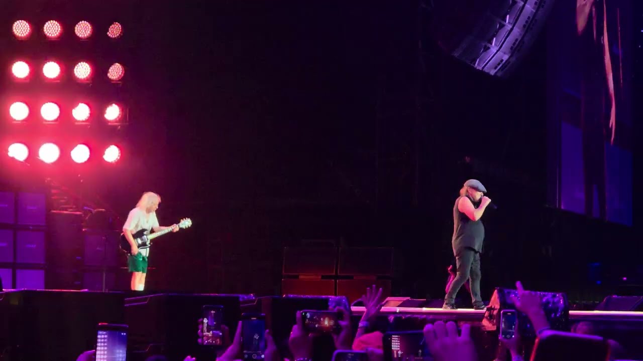 ACDC - You Shook Me All Night Long - 24/02/26 - Morumbis