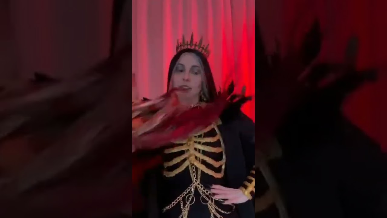 а они точно не муж и жена ?! #кащей #яга #василиса @ElenaZavidova
