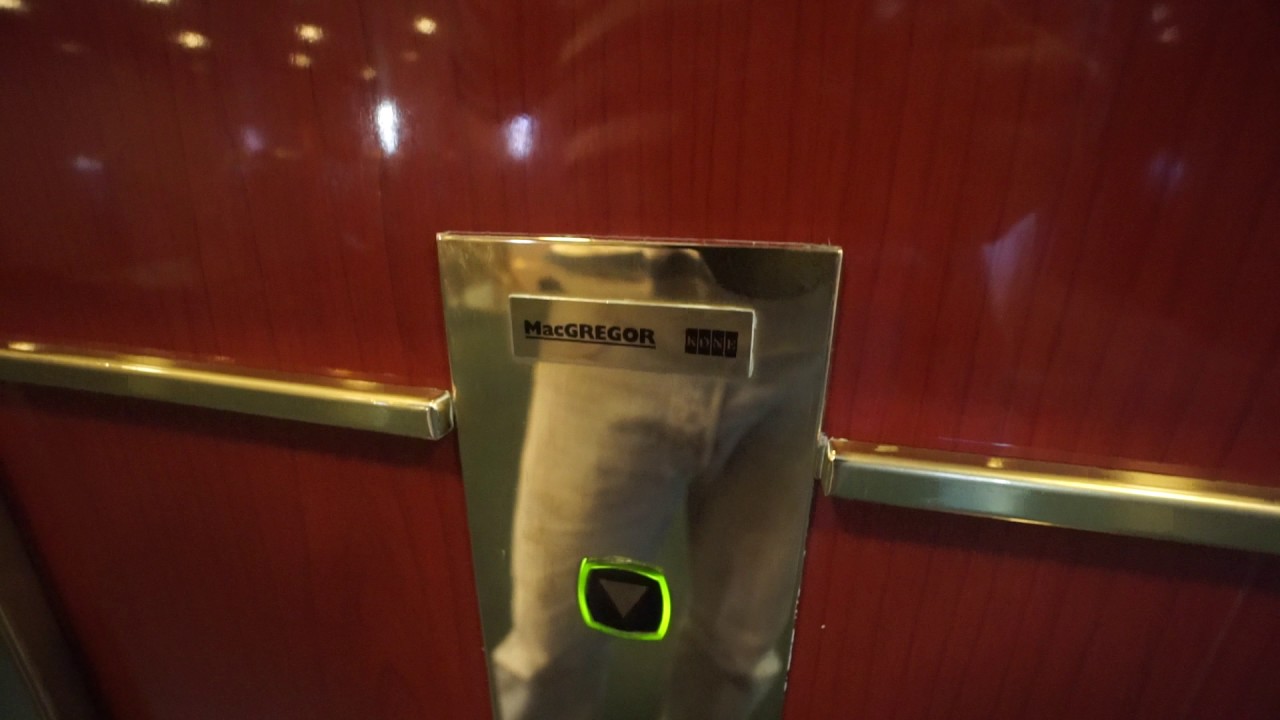 Stockholm-Tallin, cruise ferry MS Victoria I, KONE MacGREGOR elevator