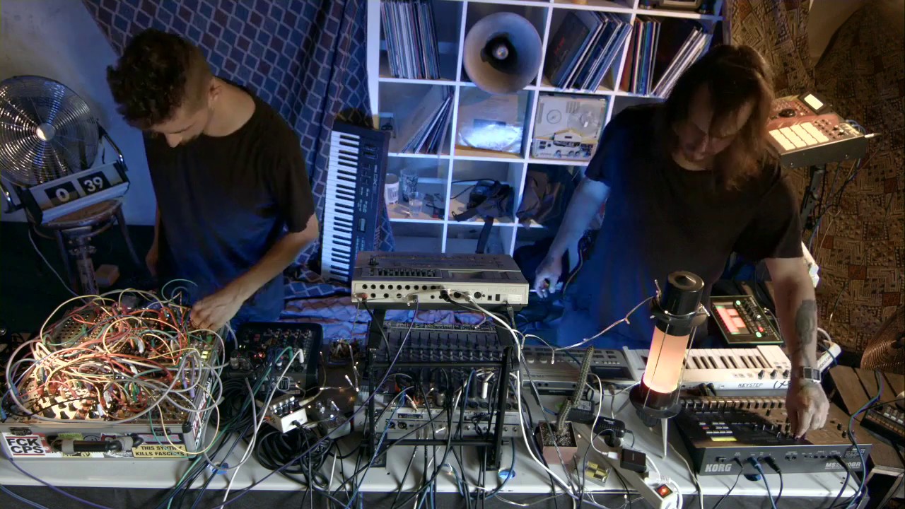 Hrtl & Oliver Torr atticjammz