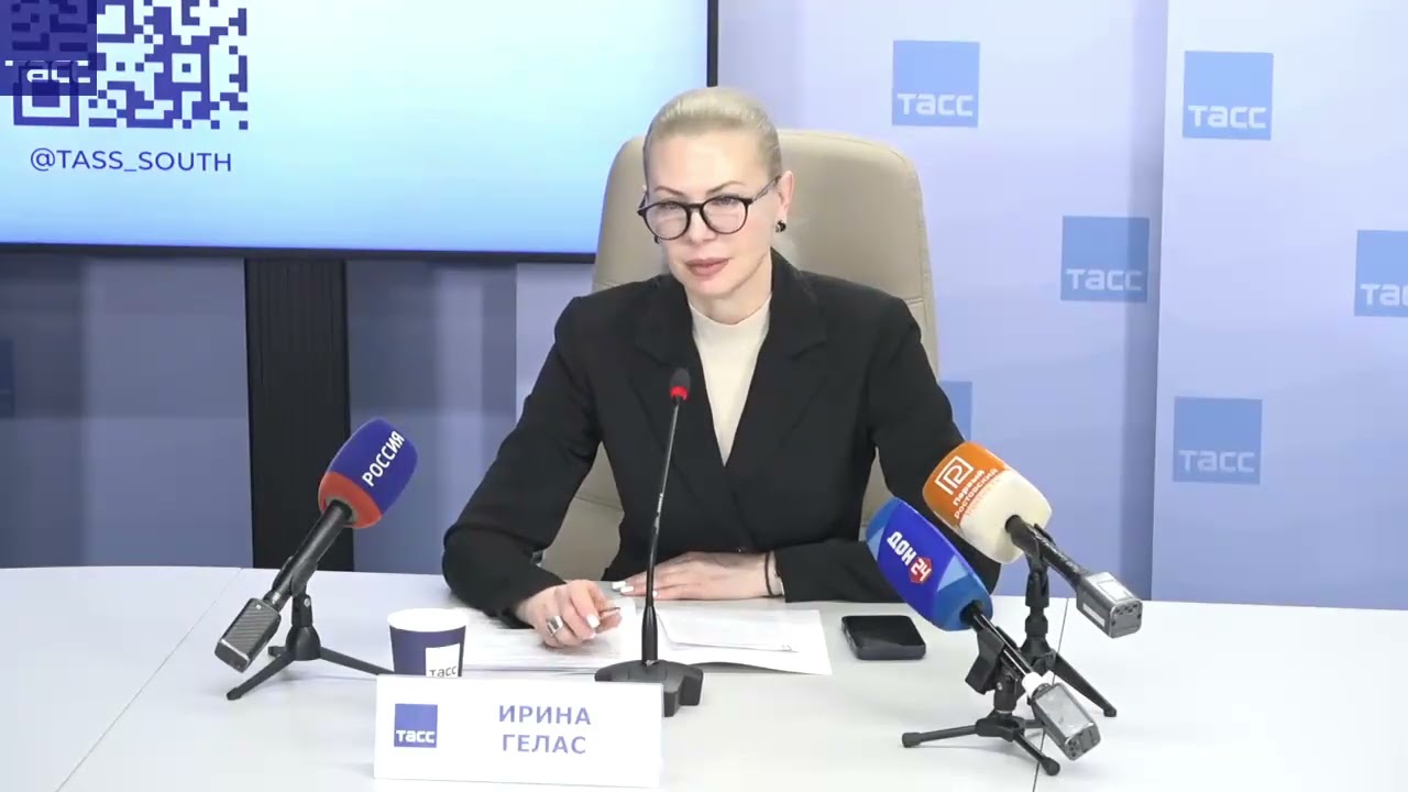 Гелас даже люди с тремя высшими образованиями идут в курьеры