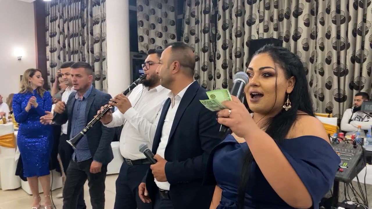 Vjen nje pershendetje per Ciftin - Ana Vlores, Mond Metushi, Tori Beratit, Alban Berati & Eledio