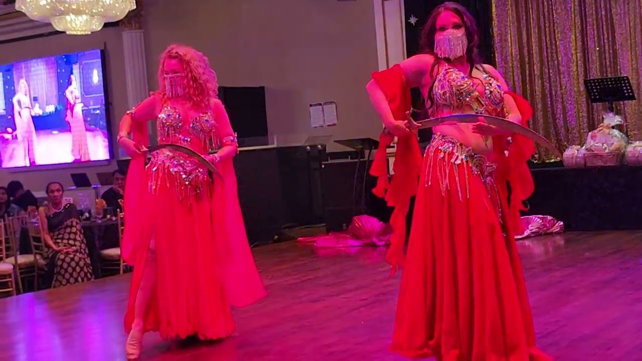 New Year Eve  amazing belly dancing show-Canada عرض رقص شرقي مذهل ليلة رأس السنة - كندا