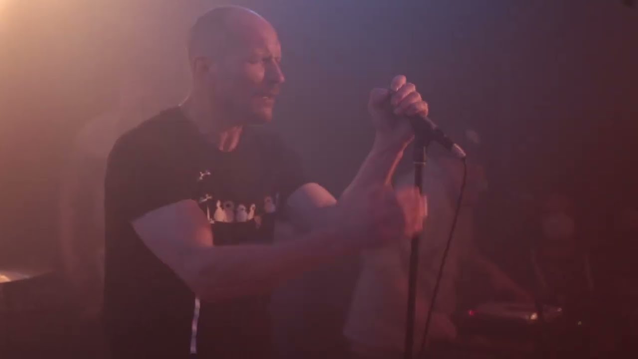 Analstahl - Ich z&uuml;nd mich an