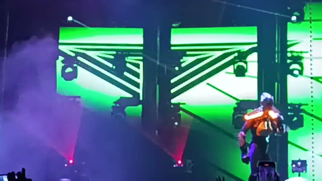Patrick milleR década 4 Pepsi Center 2024 ( Tobías Bernstrup - Venti Sette )